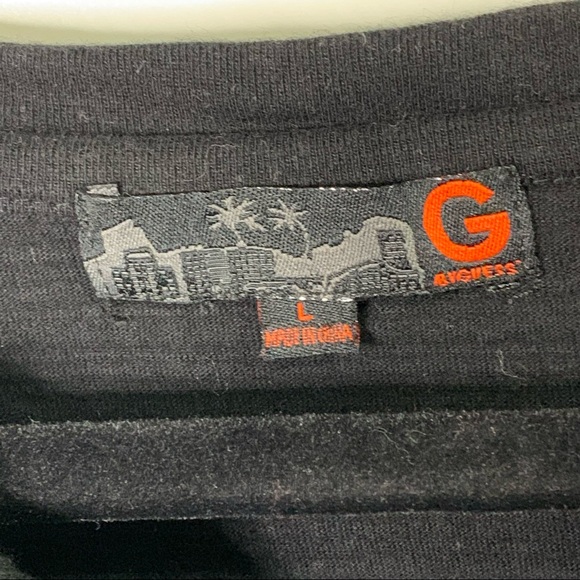 Men’s G by Guess V-Cut T-Shirt - Picture 10 of 11